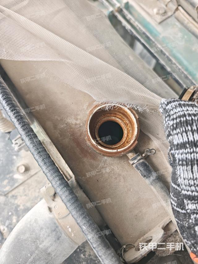 散熱器正面（大件艙室）