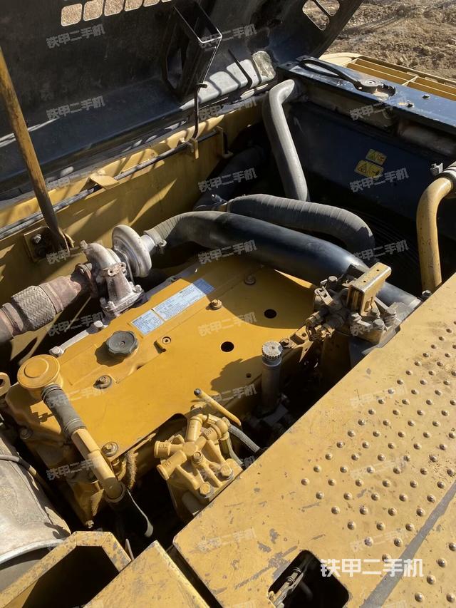 发动机整体俯视（整机外观）