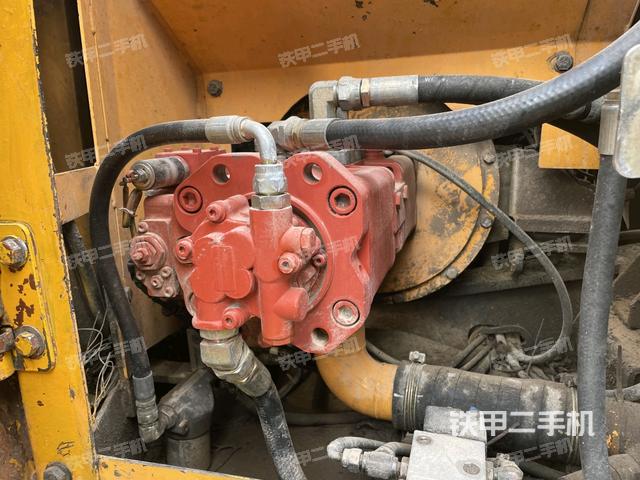 液压泵室（大件舱室）