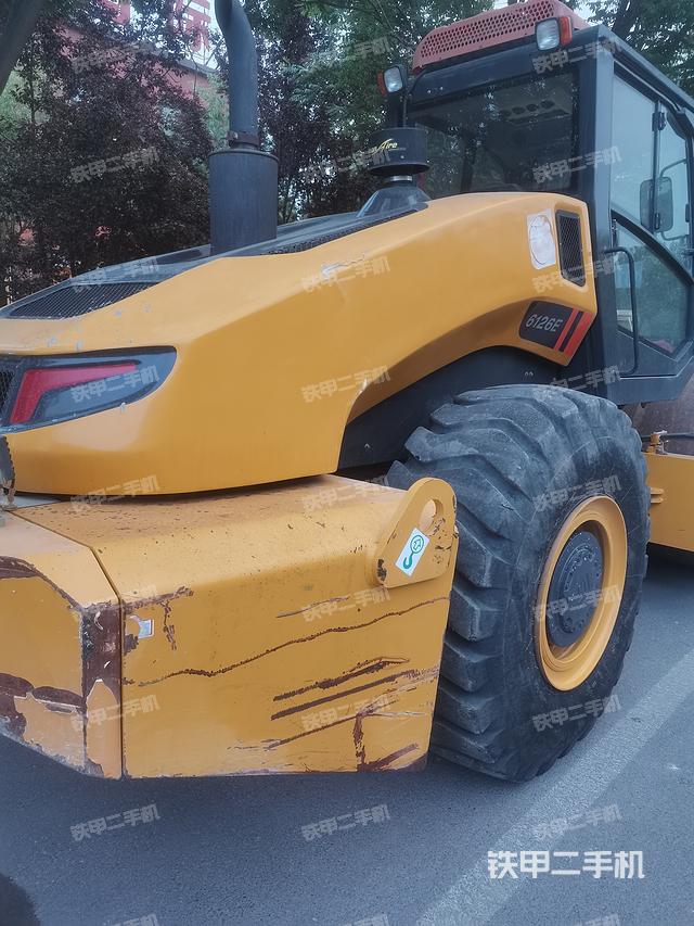 整機右后45°(設備外觀及核心部件) 整機右后45°(設備外觀及核心部件)