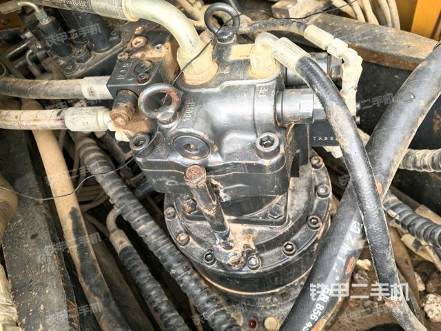 回轉(zhuǎn)馬達(dá)（上車部件）