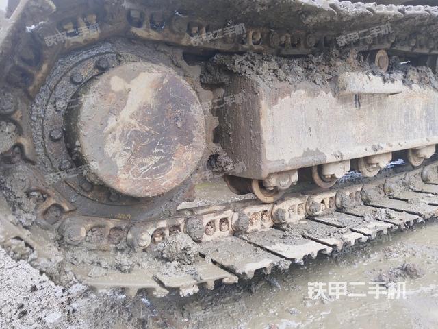 左驅(qū)動(dòng)輪(行走機(jī)構(gòu)) 左驅(qū)動(dòng)輪(行走機(jī)構(gòu))