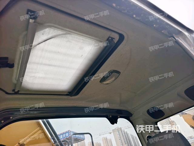 頂棚整體(駕駛室部分) 頂棚整體(駕駛室部分)