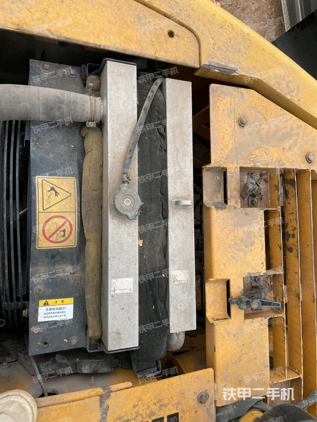 驾驶室顶部俯视（上车部件）