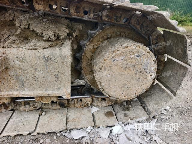 右驅(qū)動(dòng)輪(行走機(jī)構(gòu)) 右驅(qū)動(dòng)輪(行走機(jī)構(gòu))