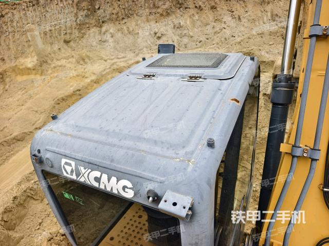 駕駛室頂部俯視(上車部件) 駕駛室頂部俯視(上車部件)