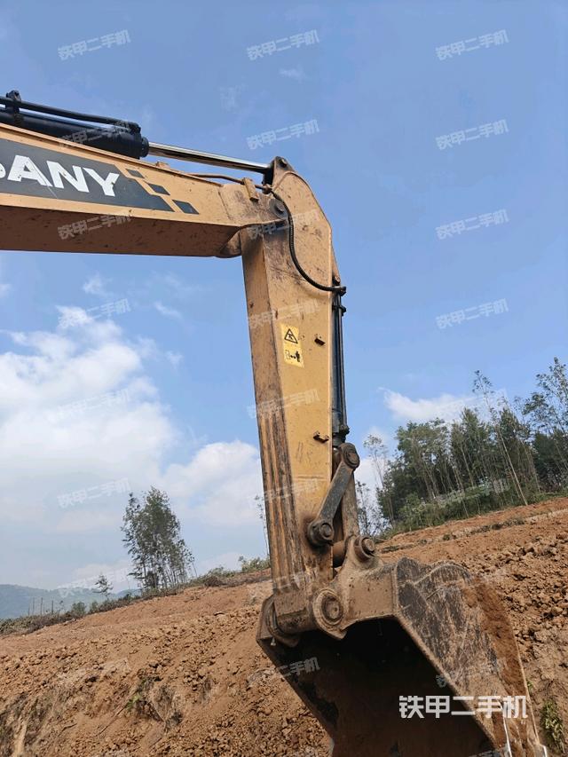 小臂整體左后（工作和回轉(zhuǎn)裝置）