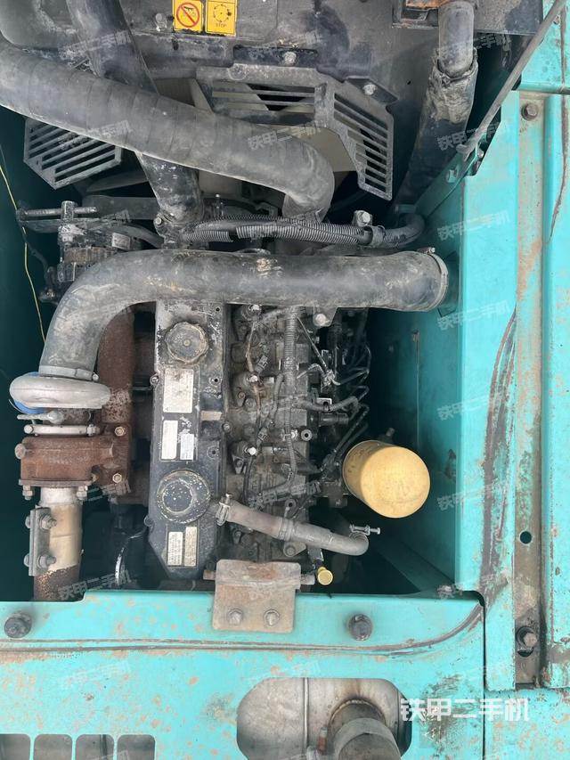 發(fā)動機整體俯視（整機外觀）