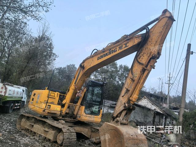 右前45(整機(jī)外觀) 右前45(整機(jī)外觀)