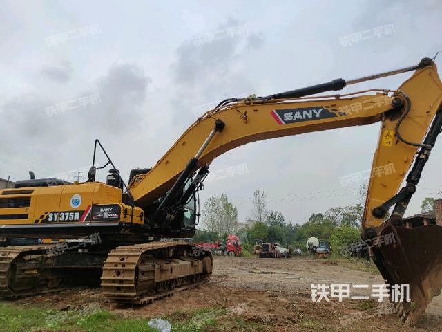 右前45(整機(jī)外觀) 右前45(整機(jī)外觀)