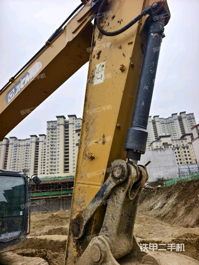 大臂整體?右側(cè)(工作和回轉(zhuǎn)裝置) 大臂整體?右側(cè)(工作和回轉(zhuǎn)裝置)