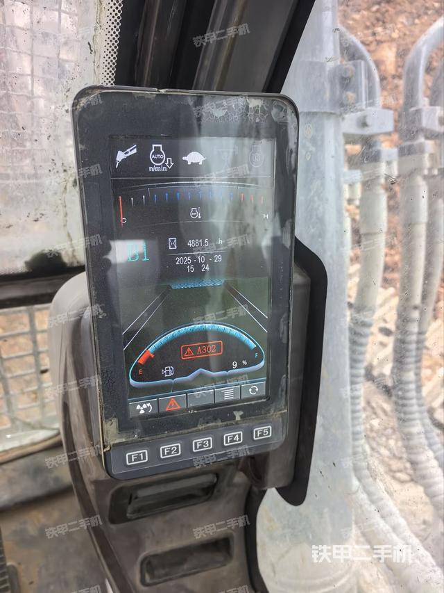 小時表(駕駛室部分) 小時表(駕駛室部分)