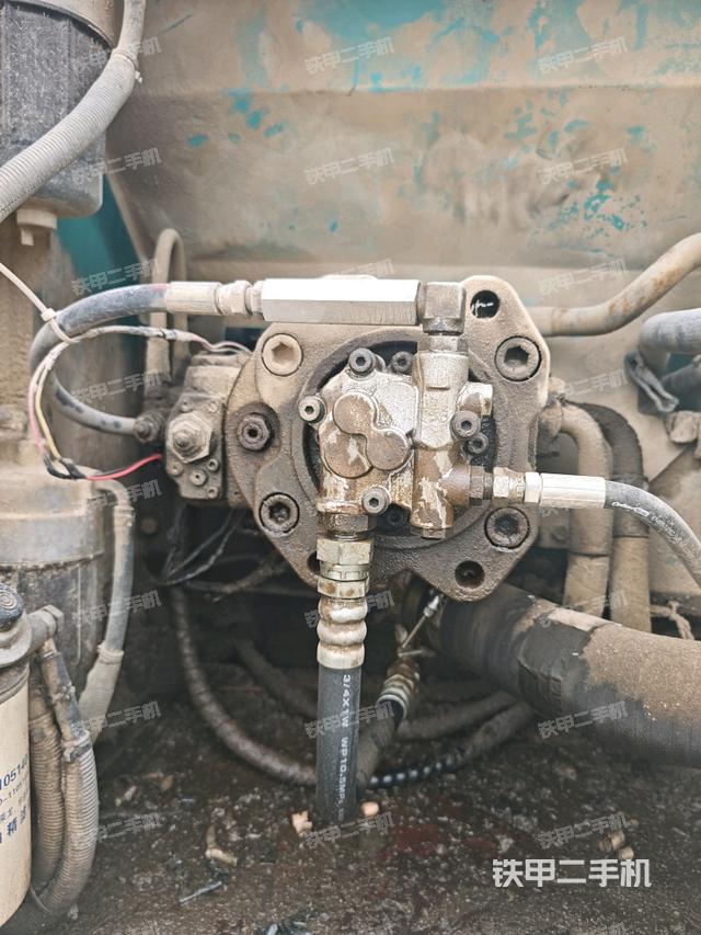 液壓泵室（大件艙室）