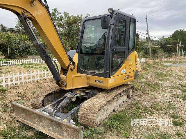 徐工XE60D挖掘機