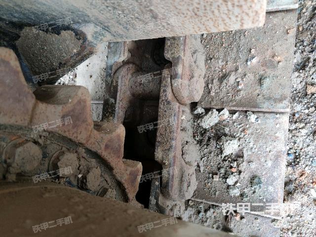 左托鏈輪和鏈筋(行走機(jī)構(gòu)) 左托鏈輪和鏈筋(行走機(jī)構(gòu))