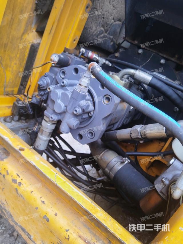 液壓泵斜45?左(大件艙室) 液壓泵斜45?左(大件艙室)