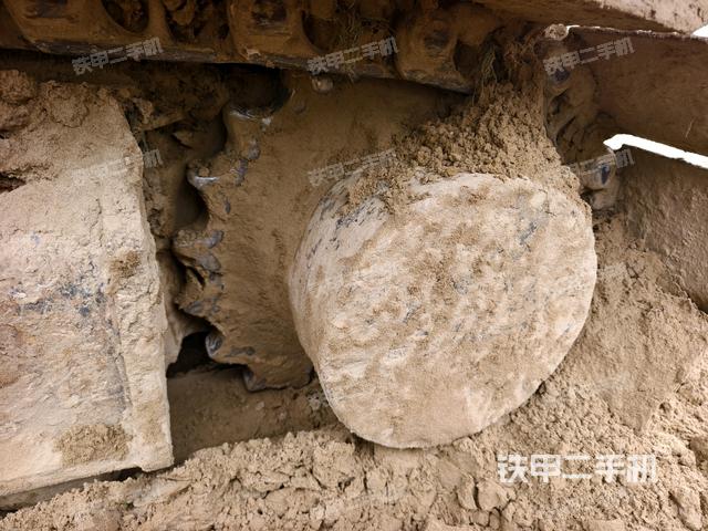 右驅(qū)動輪(行走機(jī)構(gòu)) 右驅(qū)動輪(行走機(jī)構(gòu))