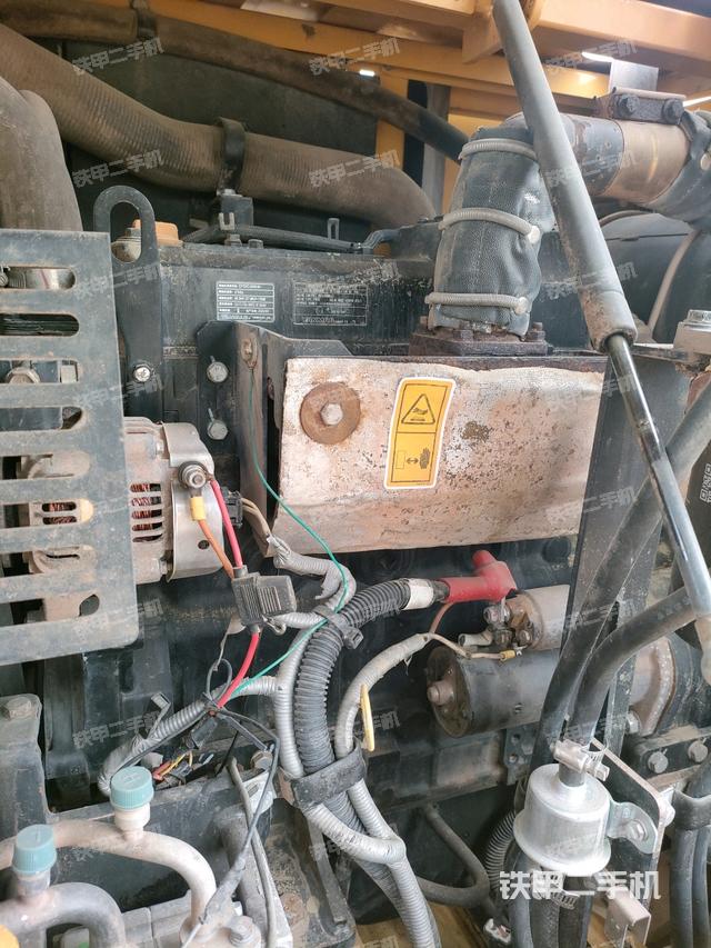 發(fā)動(dòng)機(jī)整體俯視（整機(jī)外觀）