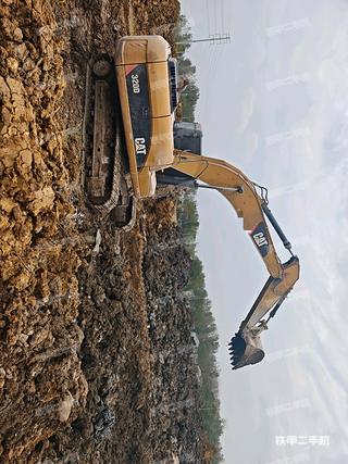 卡特彼勒320DGC進(jìn)口挖掘機(jī)