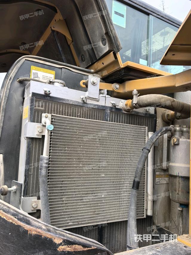 散熱器室(大件艙室) 散熱器室(大件艙室)