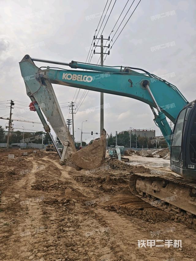 大臂根部?斜視（工作和回轉(zhuǎn)裝置）