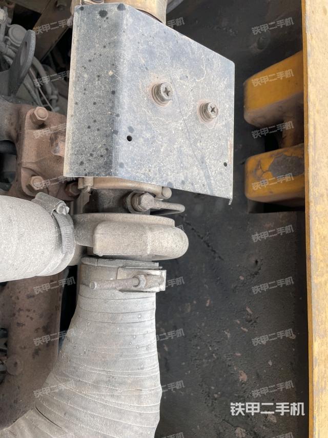 发动机室（上车部件）