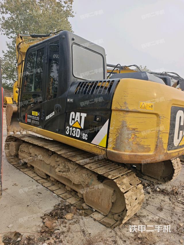 卡特彼勒CAT®313D2 GC 小型液压挖掘机
