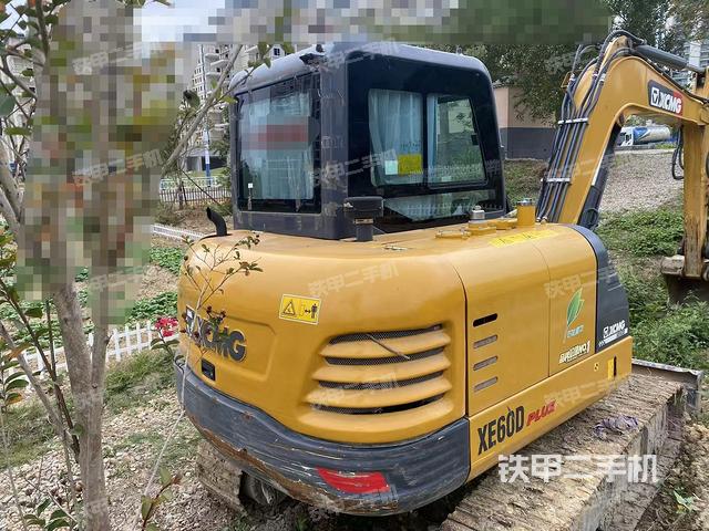 整機右后45°（整機外觀）