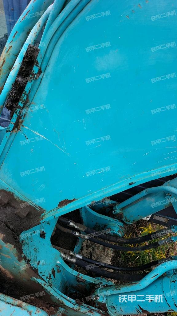 大臂根部?斜視(工作和回轉(zhuǎn)裝置) 大臂根部?斜視(工作和回轉(zhuǎn)裝置)