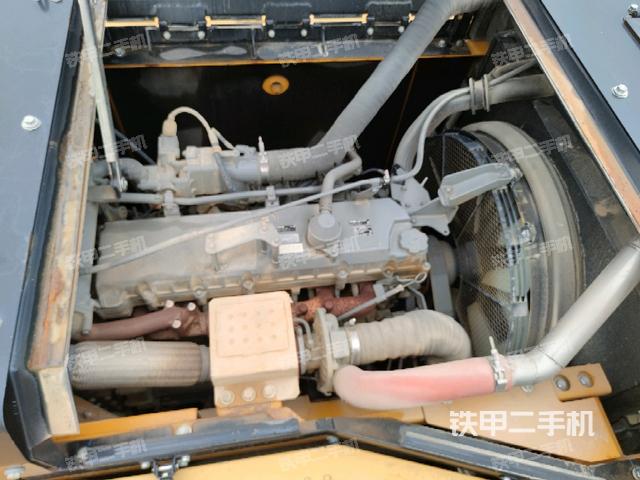 發(fā)動(dòng)機(jī)室(上車部件) 發(fā)動(dòng)機(jī)室(上車部件)