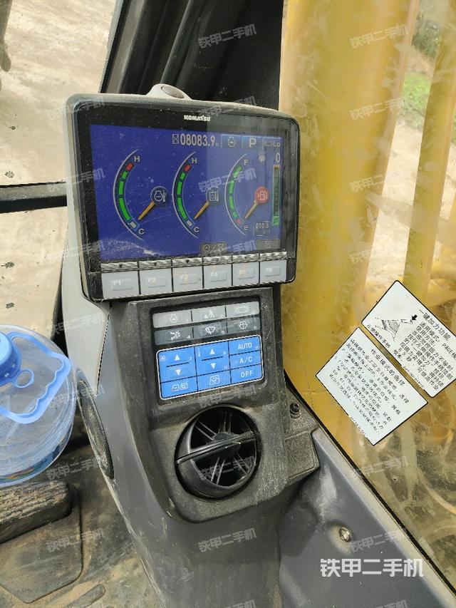 顯示屏?（駕駛室部分）