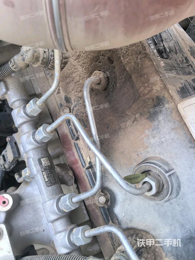 中央回轉(zhuǎn)接頭特寫(上車部件) 中央回轉(zhuǎn)接頭特寫(上車部件)