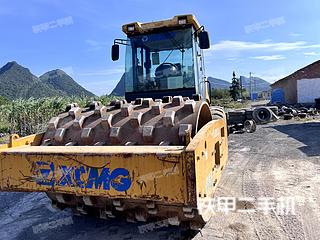 徐工XS263J壓路機(jī)