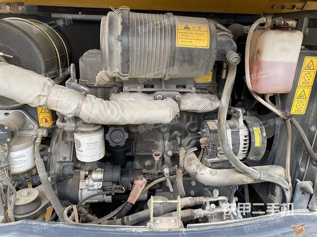 發(fā)動機整體俯視（整機外觀）