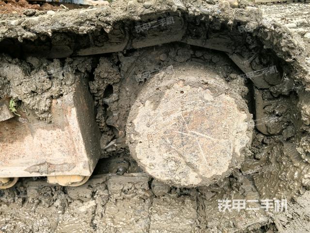 左導(dǎo)向輪（行走機(jī)構(gòu)）