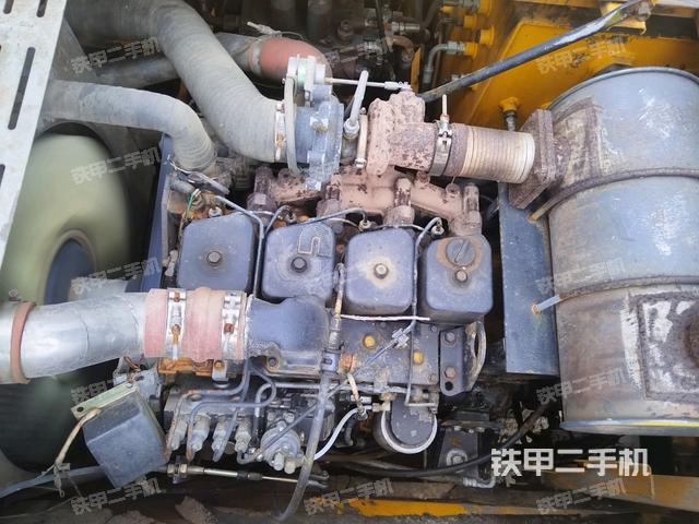 增壓器特寫(xiě)(上車部件) 增壓器特寫(xiě)(上車部件)