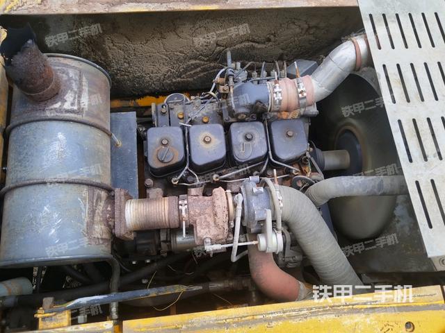 發(fā)動(dòng)機(jī)室(上車部件) 發(fā)動(dòng)機(jī)室(上車部件)