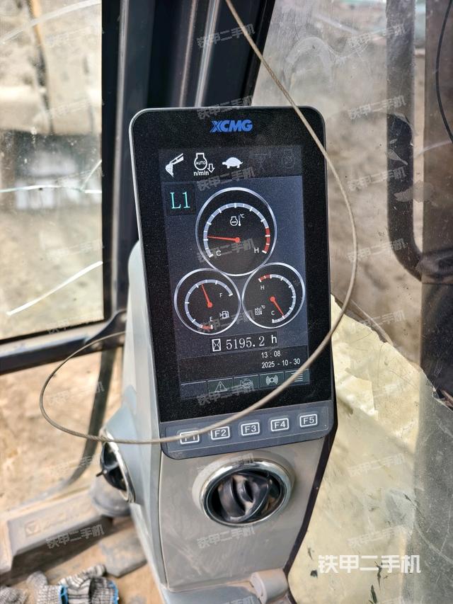 顯示屏?(駕駛室部分) 顯示屏?(駕駛室部分)