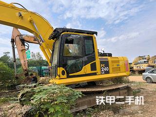 小松PC240LC-8挖掘机