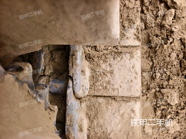 左側(cè)行走馬達(dá)蓋板(行走機(jī)構(gòu)) 左側(cè)行走馬達(dá)蓋板(行走機(jī)構(gòu))