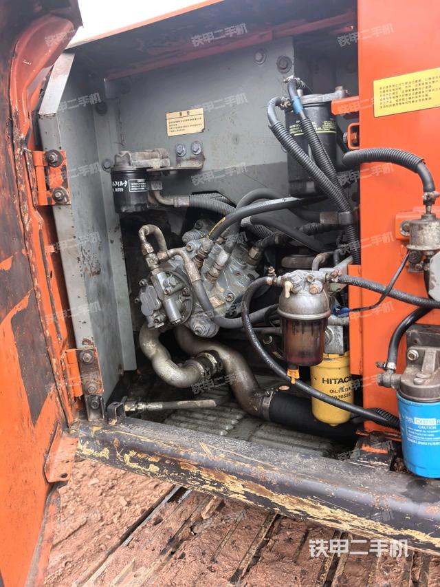 液壓泵室(大件艙室) 液壓泵室(大件艙室)