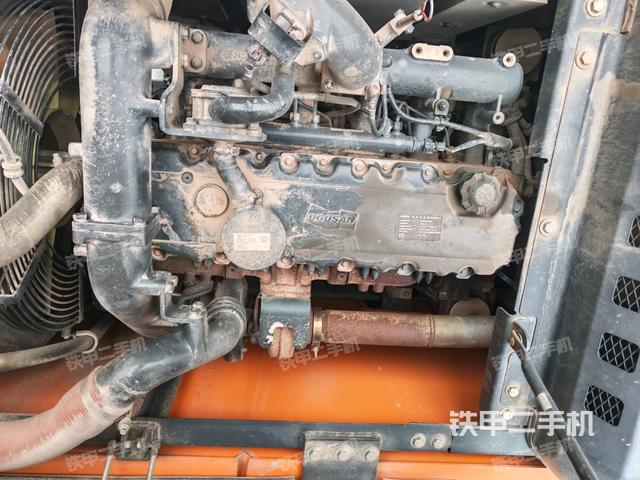 發(fā)動機(jī)室(上車部件) 發(fā)動機(jī)室(上車部件)