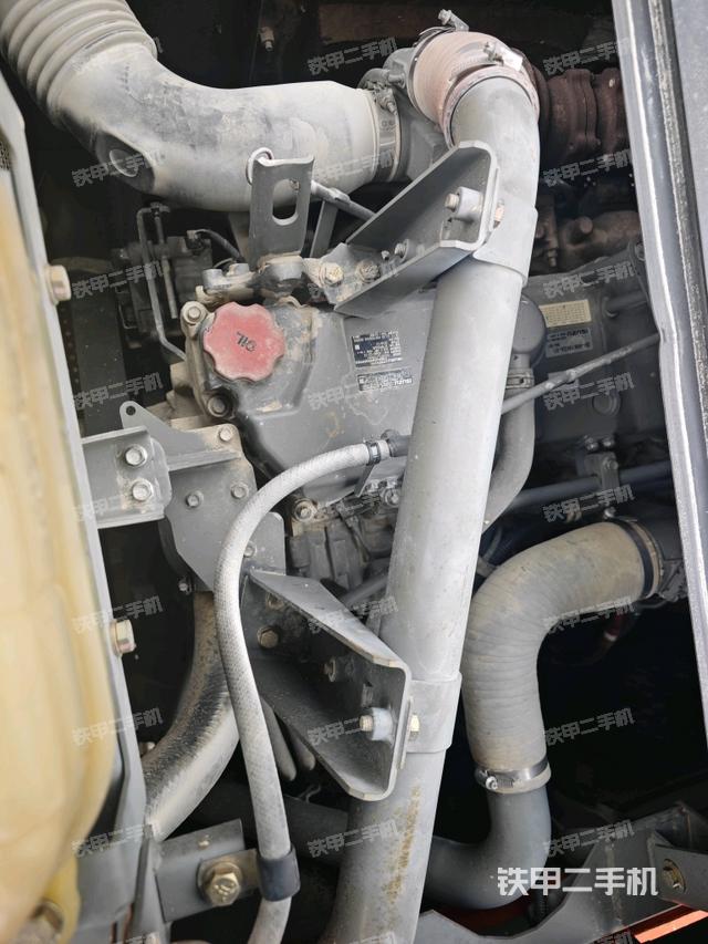 發(fā)動(dòng)機(jī)整體俯視(整機(jī)外觀) 發(fā)動(dòng)機(jī)整體俯視(整機(jī)外觀)