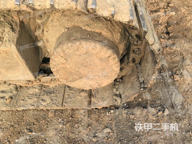 右侧行走马达盖板(行走机构) 右侧行走马达盖板(行走机构)