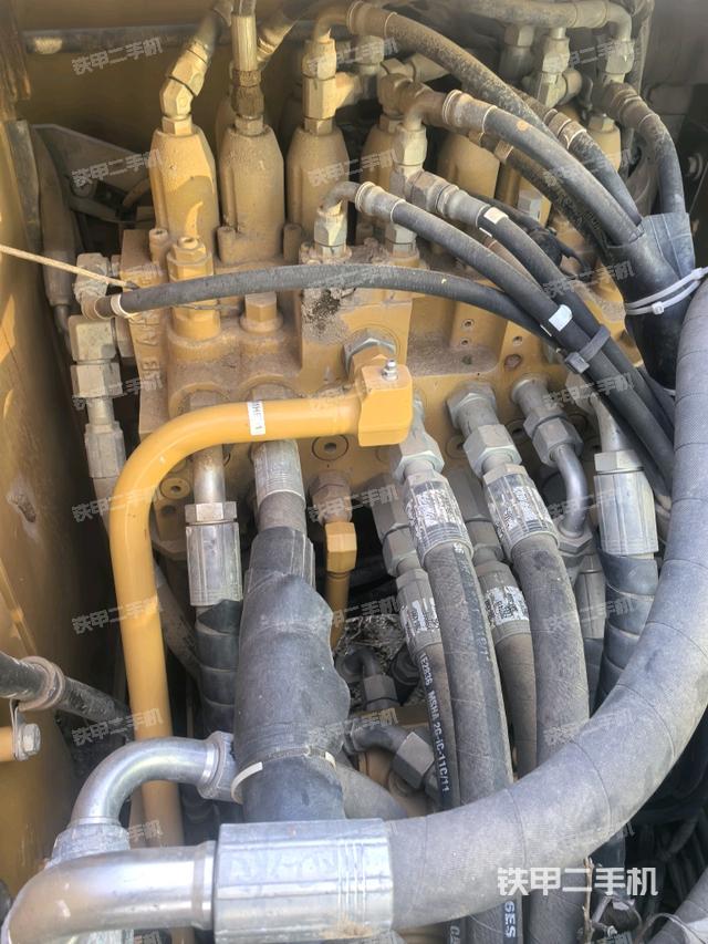 發(fā)動機(jī)室(上車部件) 發(fā)動機(jī)室(上車部件)