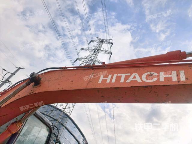 大臂整體?右側(cè)(工作和回轉(zhuǎn)裝置) 大臂整體?右側(cè)(工作和回轉(zhuǎn)裝置)