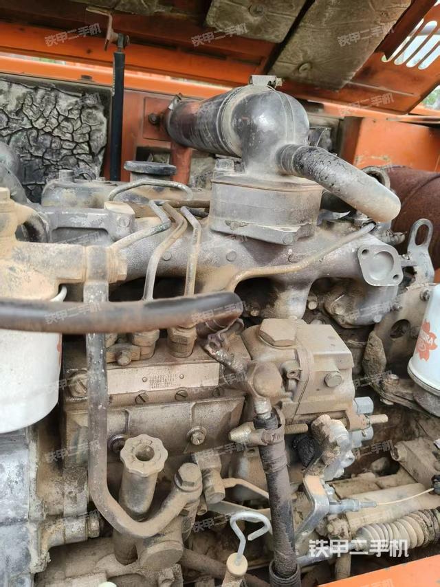 發(fā)動(dòng)機(jī)整體俯視(整機(jī)外觀) 發(fā)動(dòng)機(jī)整體俯視(整機(jī)外觀)