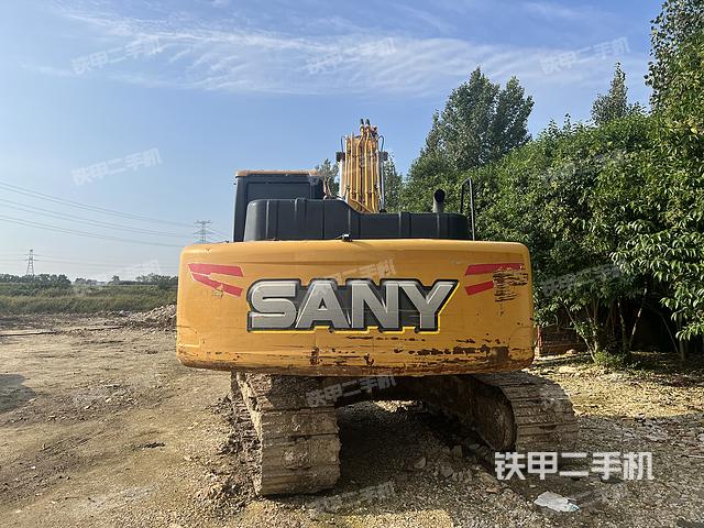 整机右后45°(整机外观) 整机右后45°(整机外观)