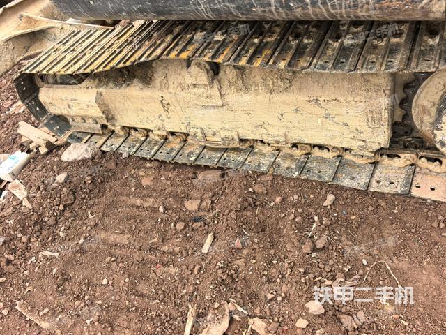 左侧履带整体 (行走机构) 左侧履带整体 (行走机构)