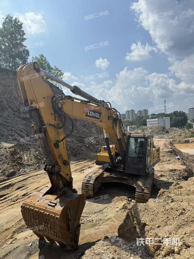 雷沃重工FR370E-HD挖掘机